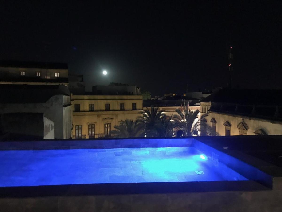 Casa Palacio En Jerez De La Frontera Con Piscina Privada Exteriör bild